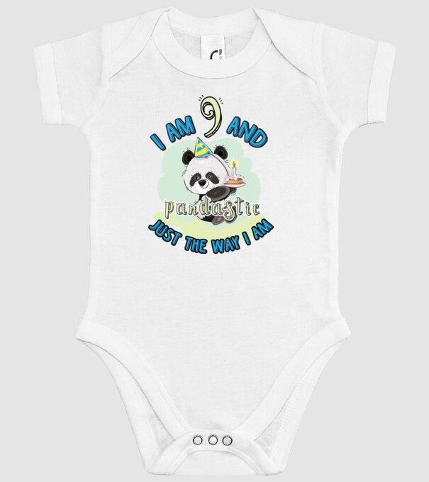 PANDASTIC 9 model alb pe tricou