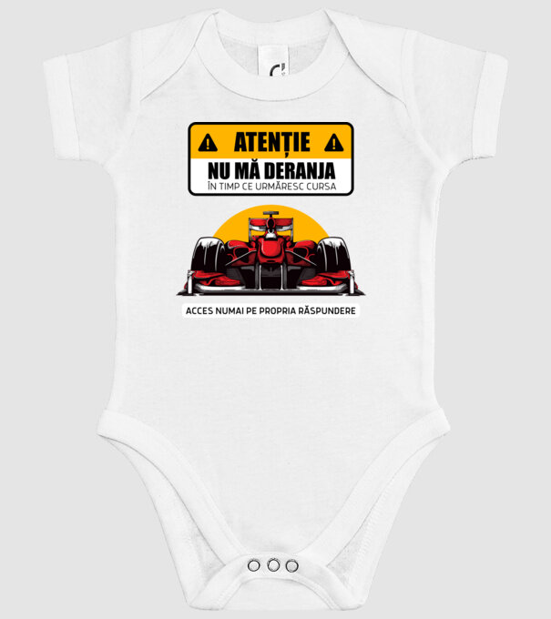 Atenție model alb pe tricou