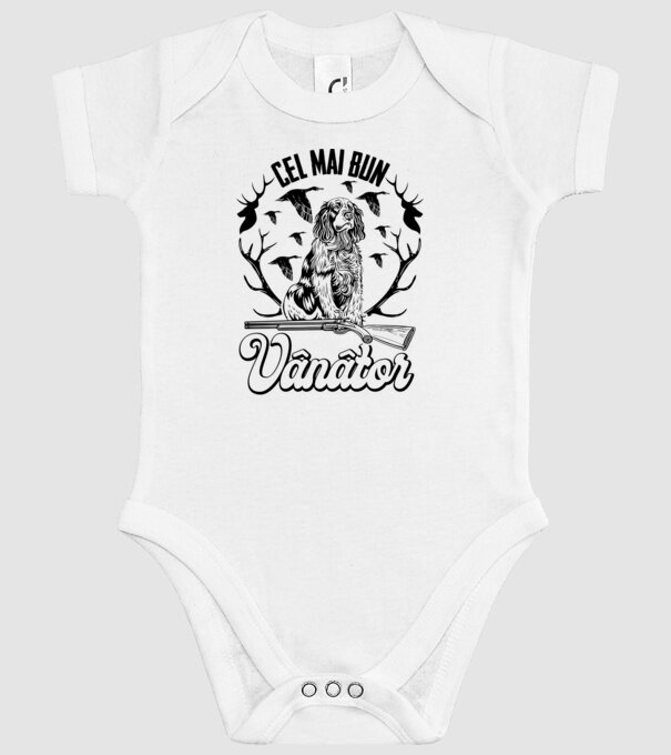 Cel mai bun vânător model alb pe tricou