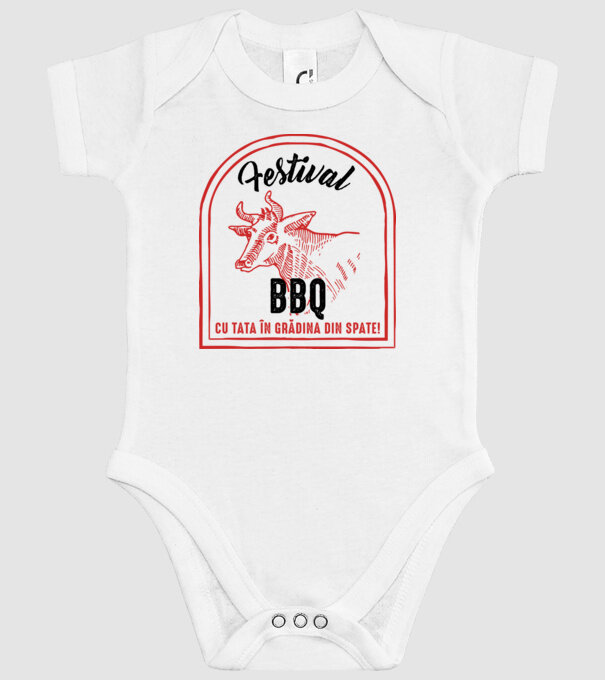 Festival BBQ - cu tata în grădina din spate! model alb pe tricou