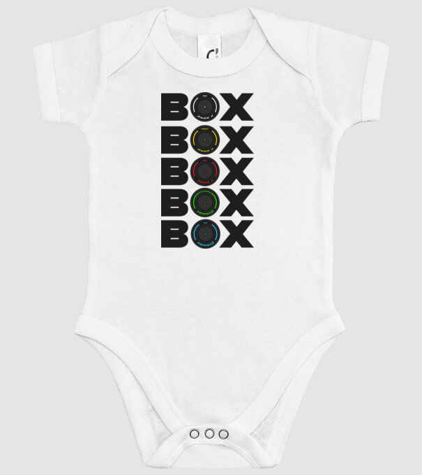 Forma1 box model alb pe tricou