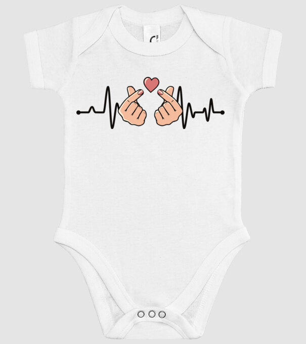 Kpop heartbeaT model alb pe tricou