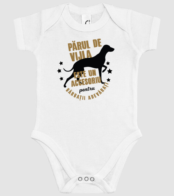părul de vijla este un accesoriu pentru bărbații adevărați model alb pe tricou