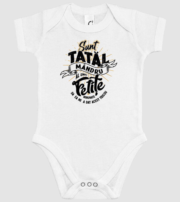Sunt tatăl mândru al unei fetițe minunate - da, ea mi-a dat acest tricou model alb pe tricou