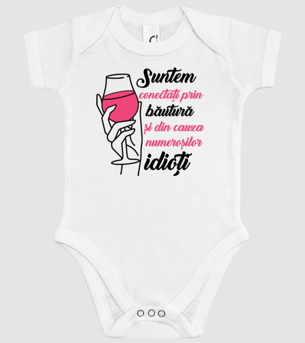 suntem conectați prin băutură și din cauza numeroșilor idioți model alb pe tricou