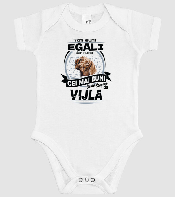 Toți sunt egali, dar numai cei mai buni devin stăpâni de vijla model alb pe tricou