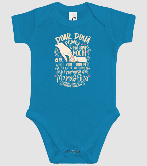 doar două femei se pot privi în ochi și se pot vedea una pe cealaltă ca fiind cea mai frumoasă - mama&fiica - pentru că una este model turcoaz pe tricou