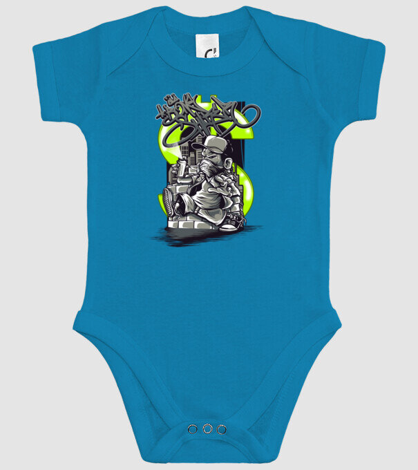 Graffiti model turcoaz pe tricou