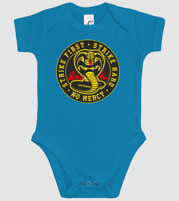 Strike first strike hard cobra kai model turcoaz pe tricou