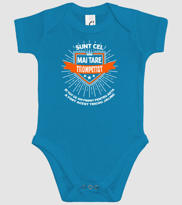 sunt cel mai tare trompetist și tot ce am primit pentru asta a fost acest tricou jalnic model turcoaz pe tricou