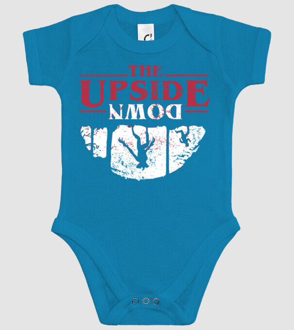 the upside down logo model turcoaz pe tricou