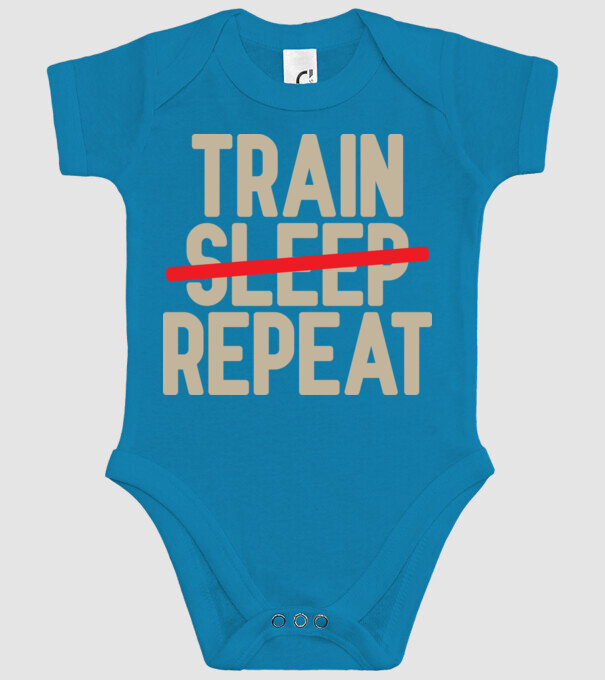 Train repeat model turcoaz pe tricou
