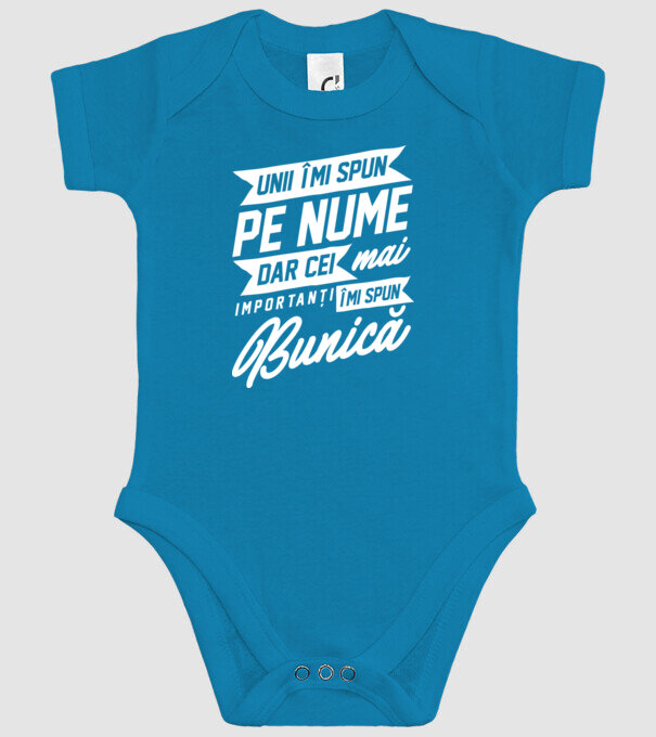 Unii îmi spun pe nume, dar cei mai importanți îmi spun bunică model turcoaz pe tricou