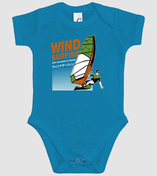Wind Surf model turcoaz pe tricou