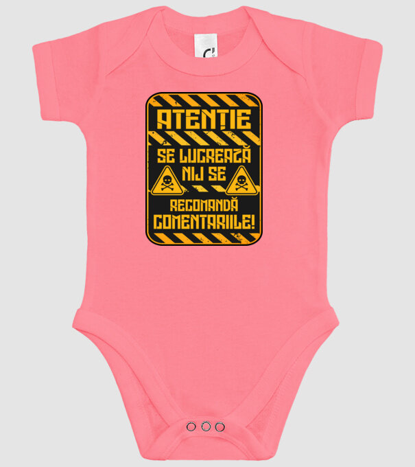 Nu se recomandă comentariile D9233657 model roz pe tricou
