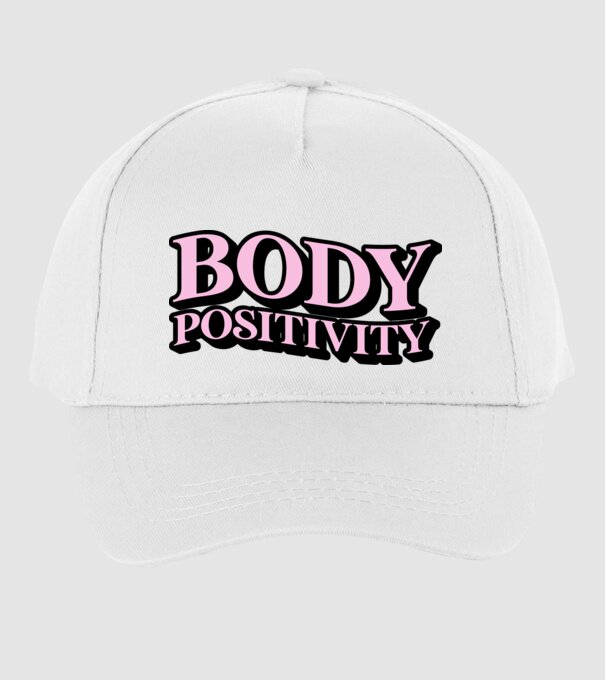 BodyPositivity model alb pe tricou