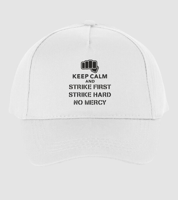 Keep calm and strike first cobra kai model alb pe tricou