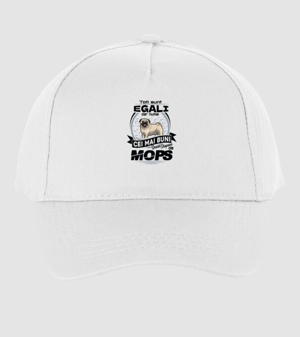 Toți sunt egali, dar numai cei mai buni devin stăpâni de mops 02 model alb pe tricou