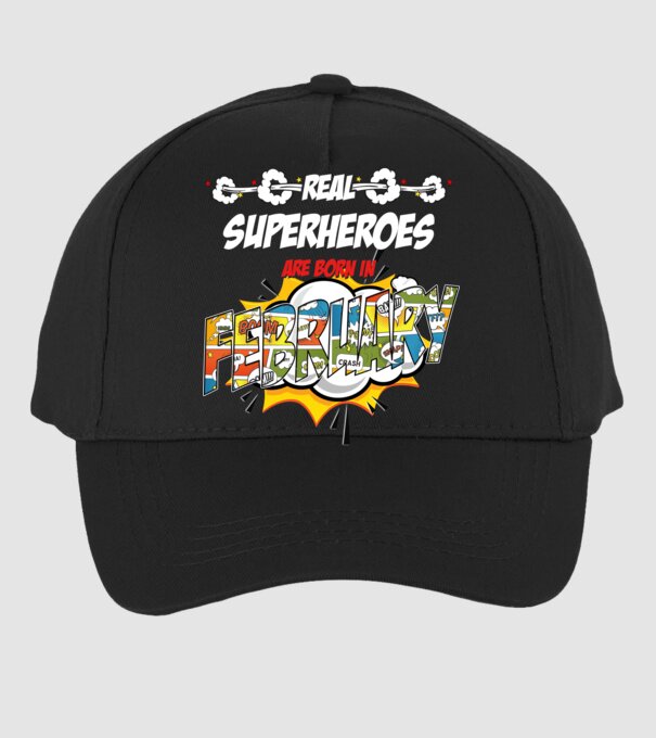 real superheroes are born in february model negru pe tricou