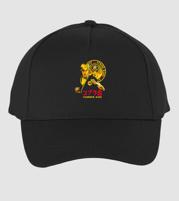 cobra kai poster model negru pe tricou