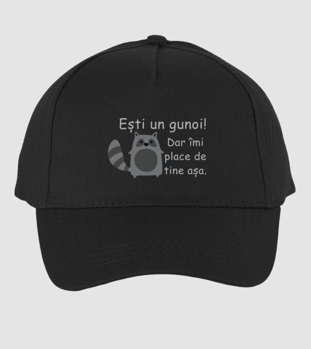 ești un gunoi! dar îmi place de tine așa model negru pe tricou