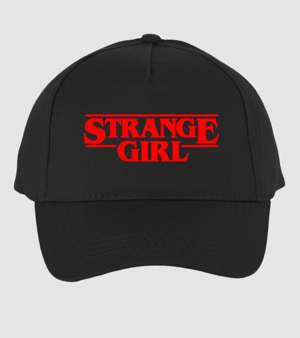 strange girl model negru pe tricou