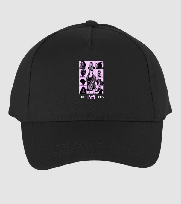 Taylor Swift ERAS lilac model negru pe tricou