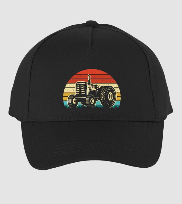TRACTOR model negru pe tricou