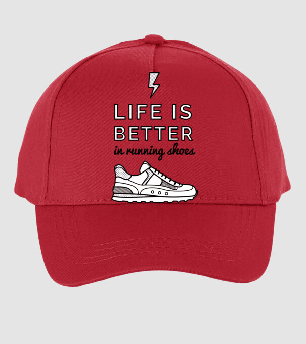 Life is better running shoes model roșu pe tricou