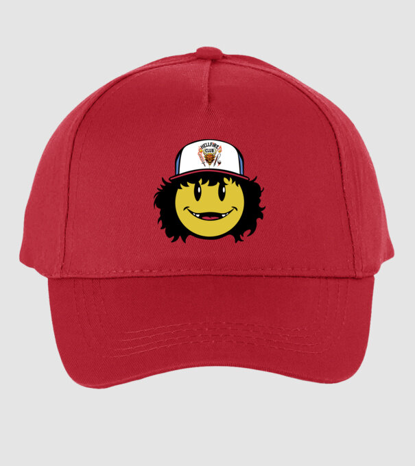 dustinhappyface model roșu pe tricou