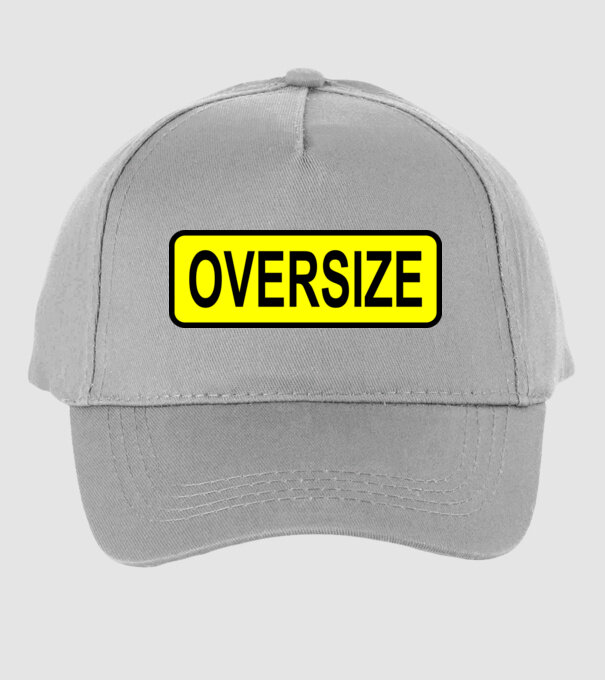 Oversize model gri pe tricou