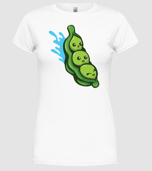 Mazăre model alb pe tricou