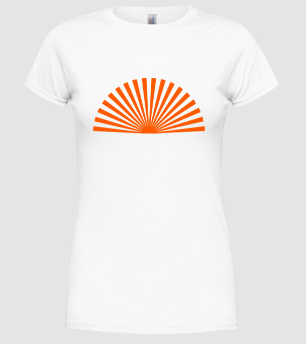 Fond model alb pe tricou
