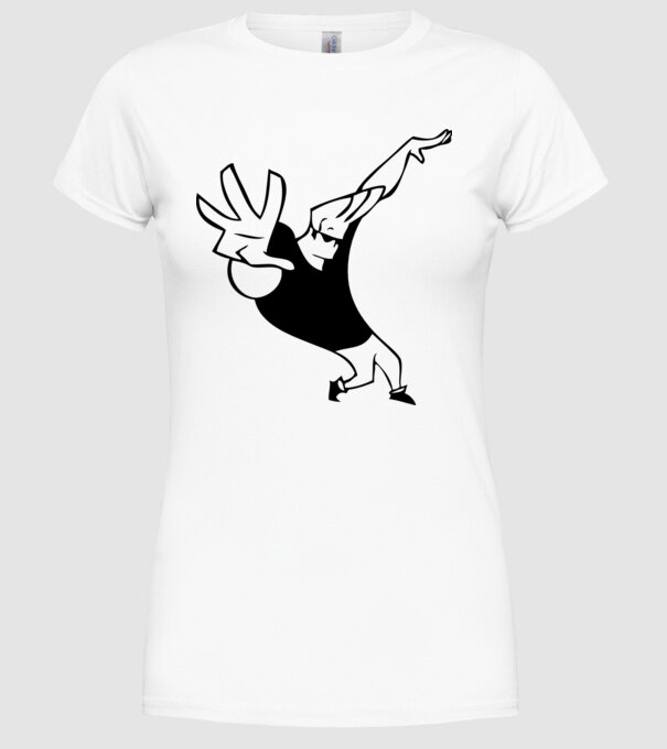 model alb pe tricou