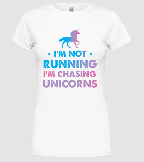 Unicorn Alergare model alb pe tricou