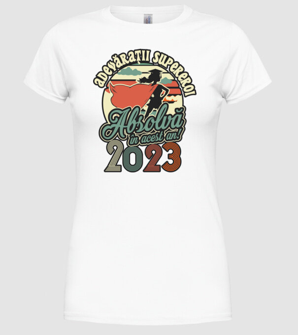 Adevărații supereroi model alb pe tricou