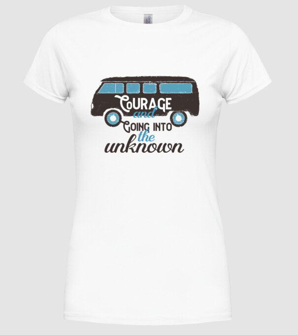 Autobuze model alb pe tricou