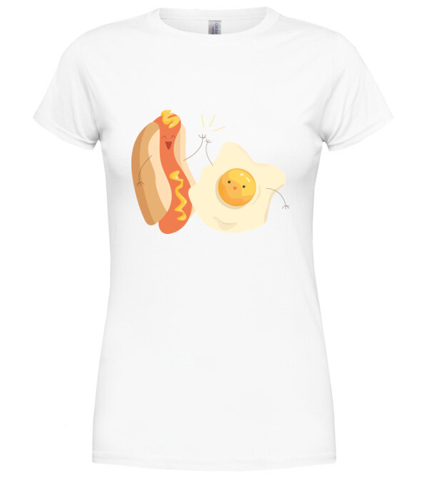  model  pe tricou