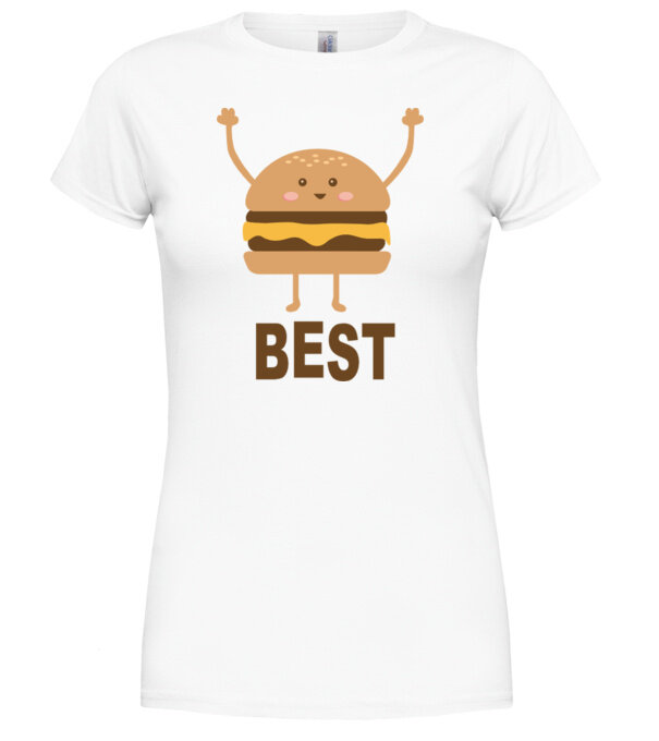  model  pe tricou