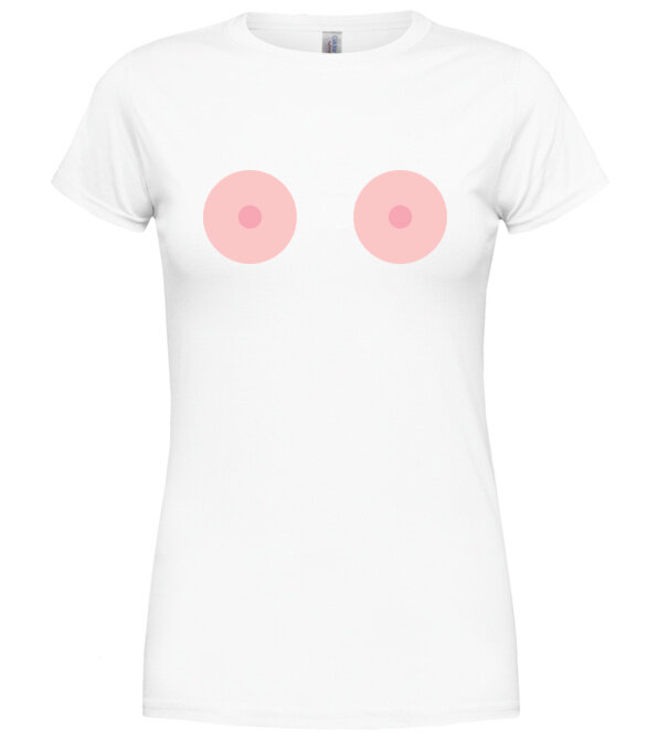  model  pe tricou