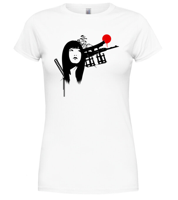  model  pe tricou
