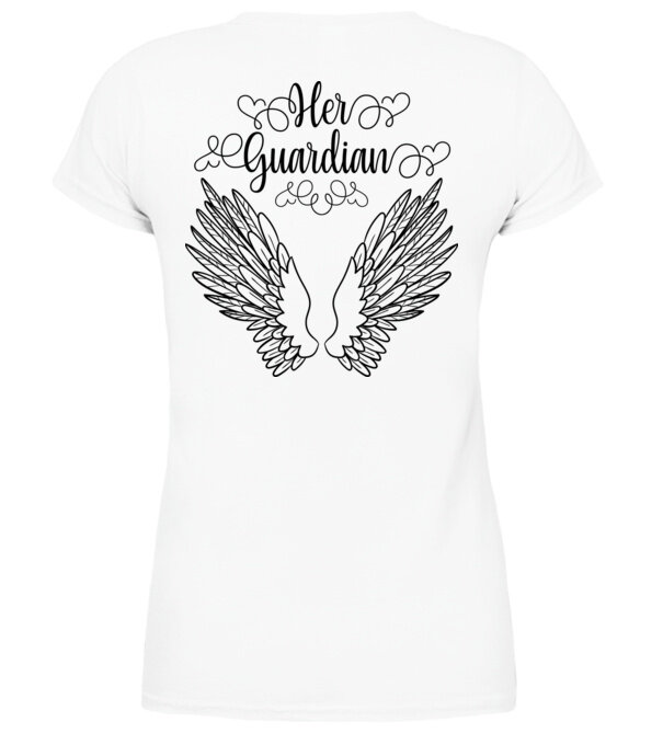  model  pe tricou