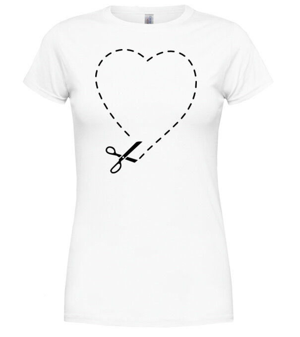  model  pe tricou