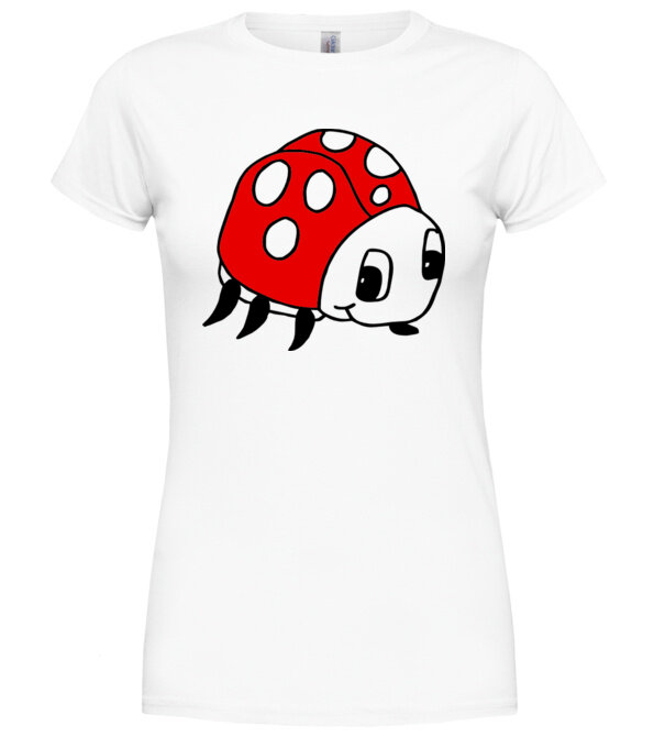  model  pe tricou