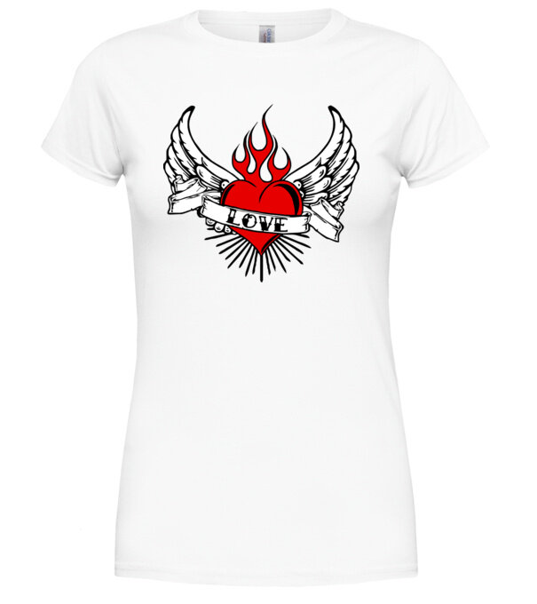  model  pe tricou