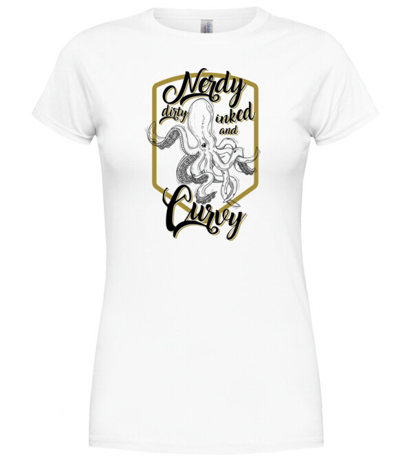  model  pe tricou