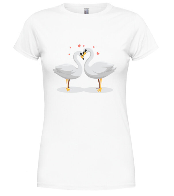  model  pe tricou