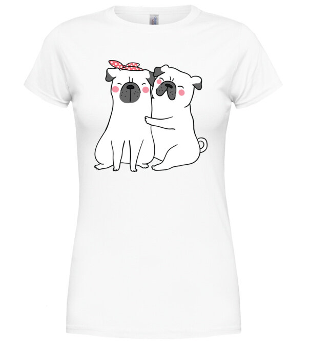  model  pe tricou