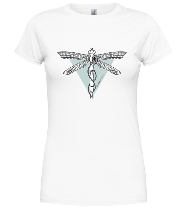  model  pe tricou