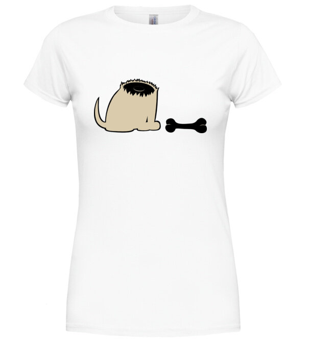  model  pe tricou